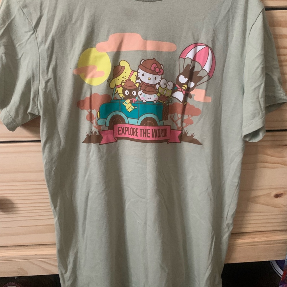 Hello Kitty Green Short Sleeve Tee with Cartoon Graphic Design